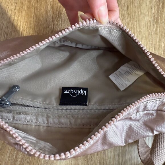 Kipling Pria Pink Metallic Waist Pack - Picture 5 of 7
